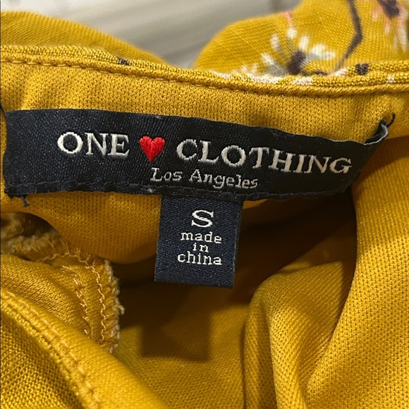 One Clothing Los Angeles Button Front Smocked Floral Midi Dress - Picture 5 of 6